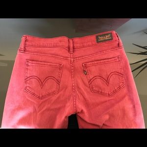 Levi 524 Too Superlow